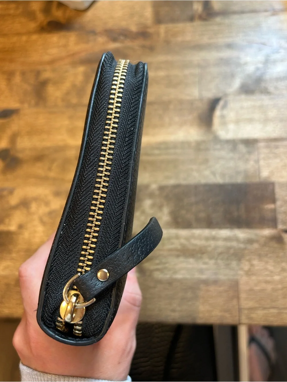 Kate Spade Grove Street Black Leather Personal Size Zip Wallet Agenda